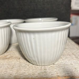Set of 4 Ceramic 4 OZ. IDG Ramekins Soufflé